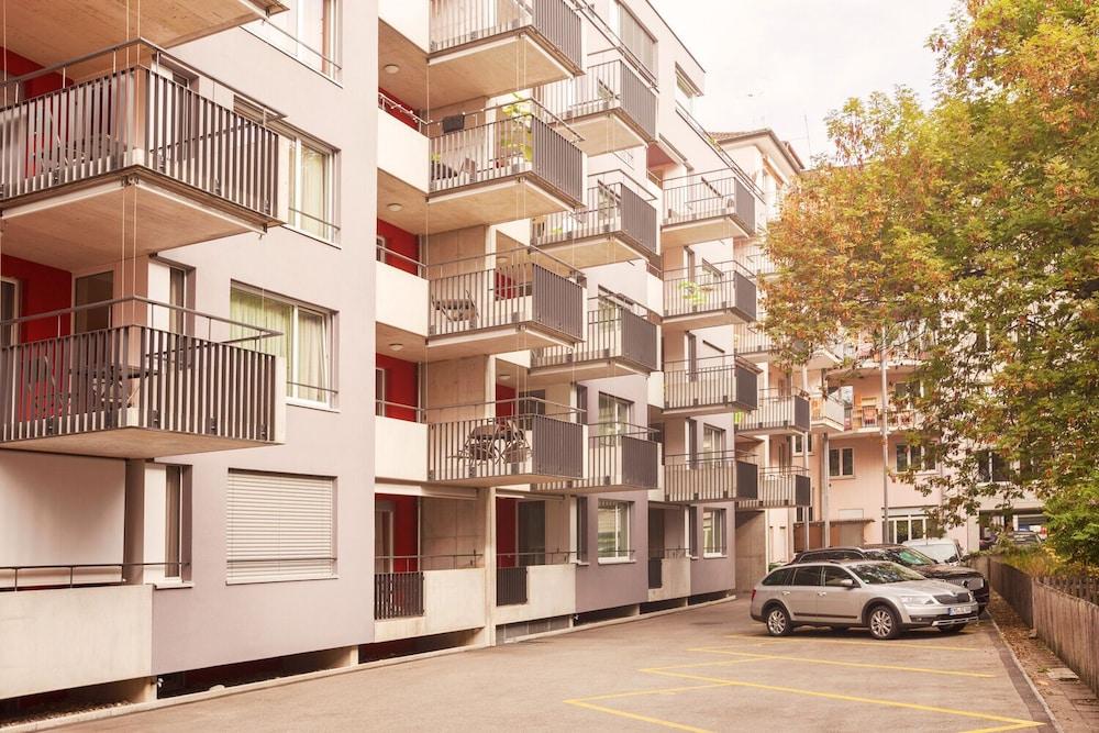 Ema House Serviced Apartments Seefeld ซูริก ภายนอก รูปภาพ